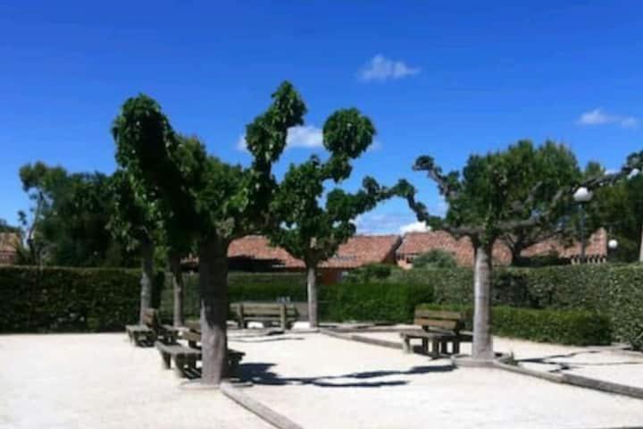 Le Jardin Des Alpilles Villa Eyguières Eksteriør bilde